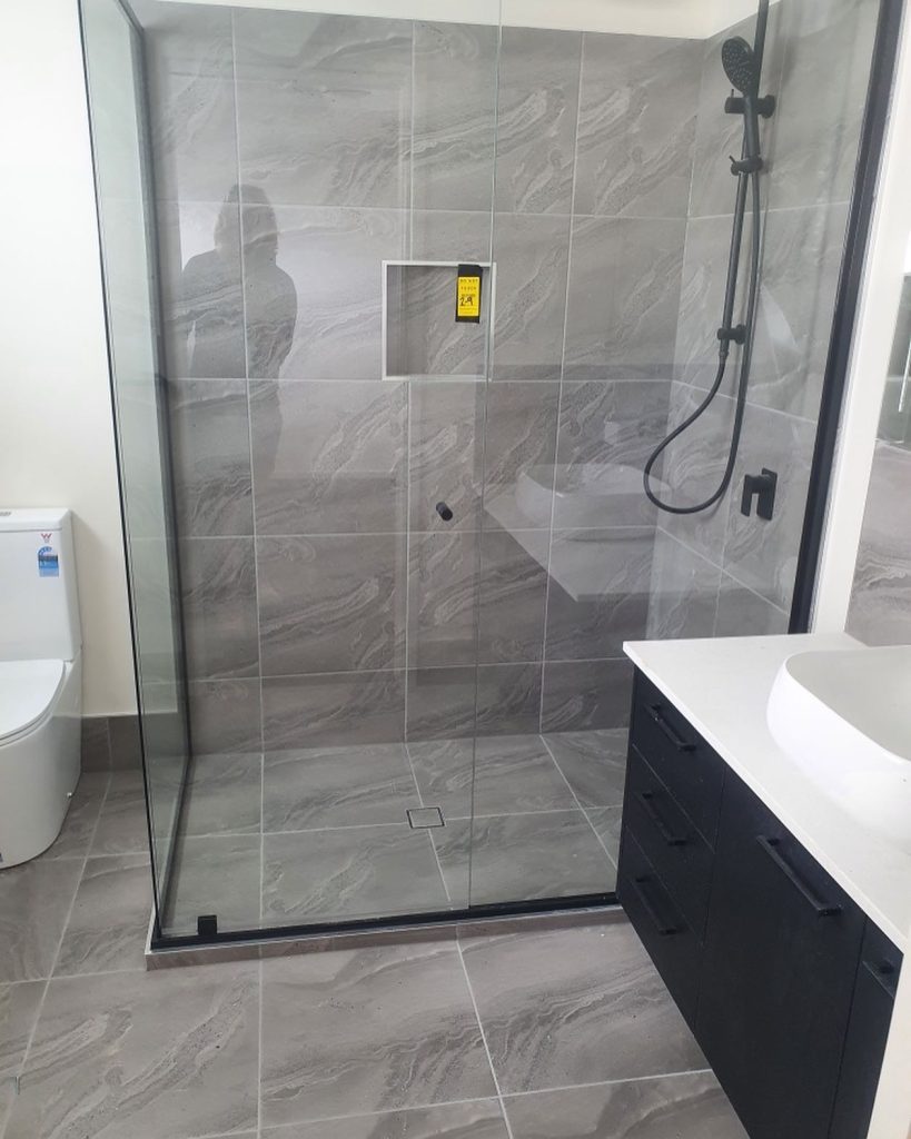 Tile Selection: Budget-Friendly Ideas for Your Bathroom Renovation