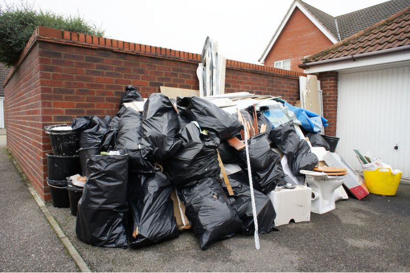 Furniture Removal Experts in Banbury for Your Clearance Needs